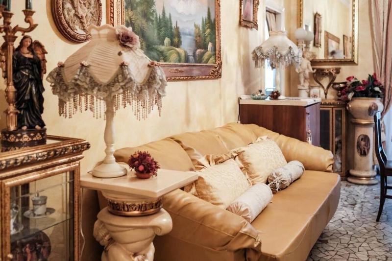 Mysa Properties - Monolocale nel cuore dei Navigli — забронировать отель в Милане