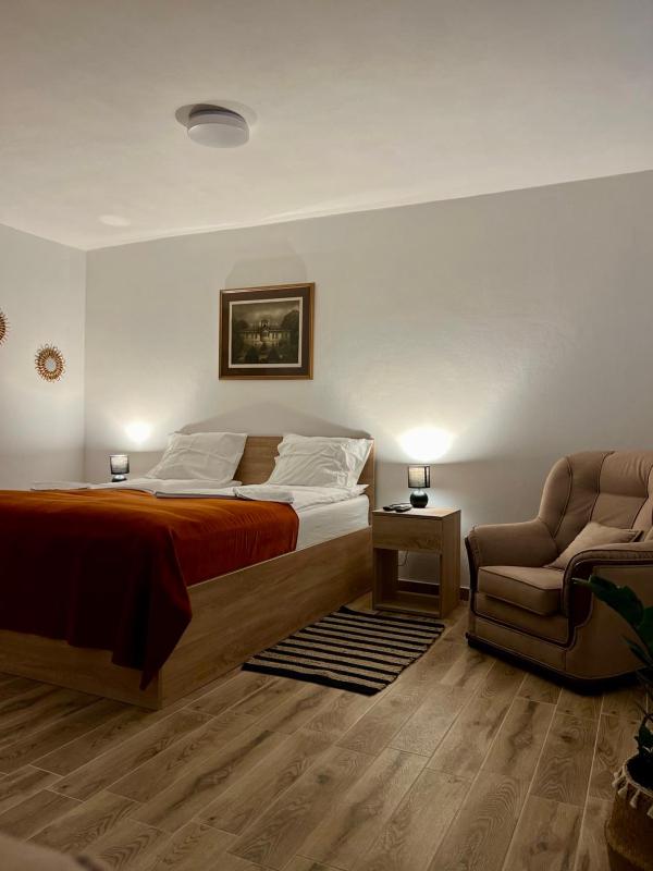 Chestnut apartments — забронировать отель в Белграде