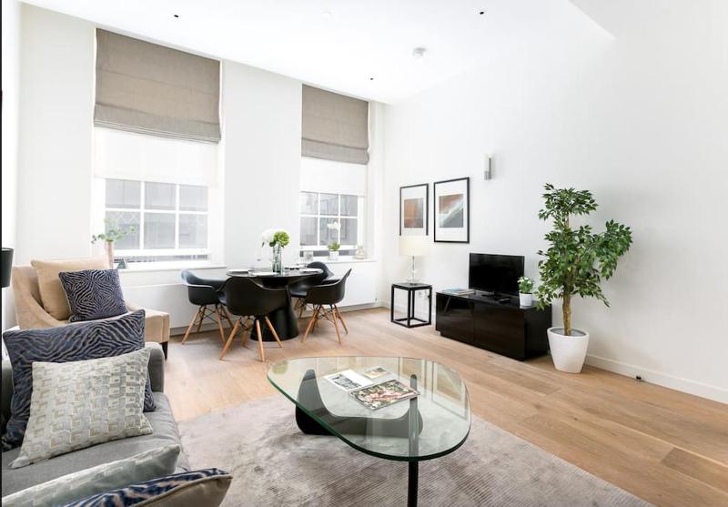 Lovely 2 Beds Flat - A/C - Lift. — отель в Лондоне, Соединенное Королевство