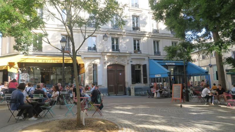 Quartier Sainte Marthe Paris 10 — отель с удобным расположением в Париже