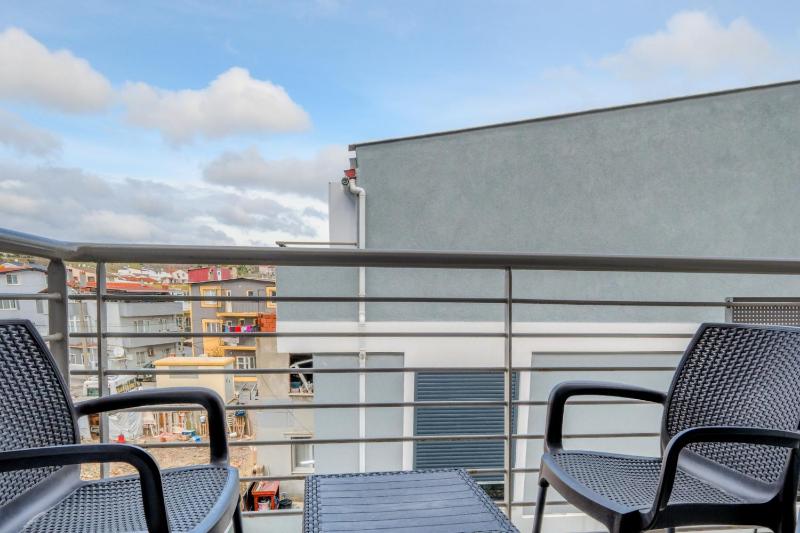 Studio with Balcony 5 min to Urla Art Street — отзывы гостей и цены