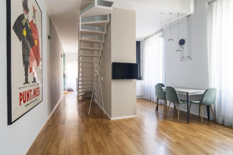 Easylife - Oasi con balcone in the center — отзывы гостей и цены