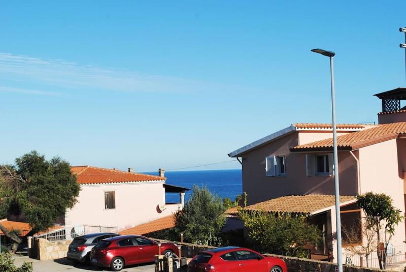 Villa Budoni a Tanaunella - Elegante villa vista mare
