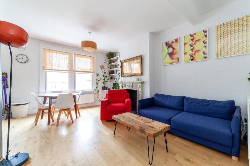 Colourful Notting Hill Home — отель в Лондоне, Соединенное Королевство