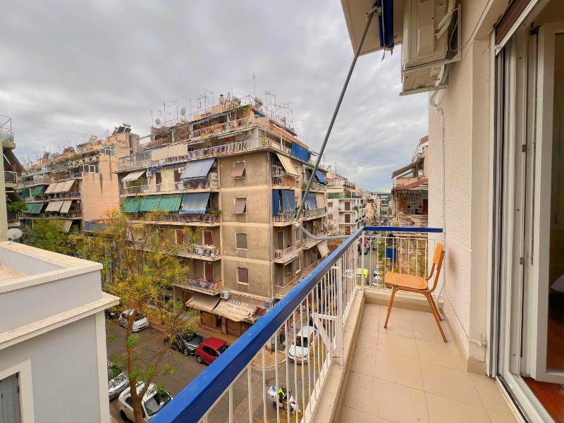 WSD Athens Luxury Cozy 3BD Apartment with City View Balcony — отель с удобствами в Афины