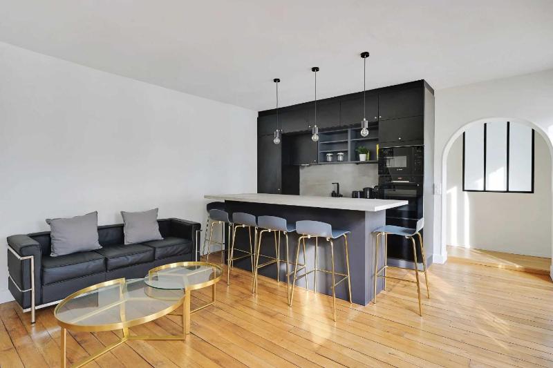1BDR Modern bright and quiet 4P Lariboisiere — комфортный отель в Париже
