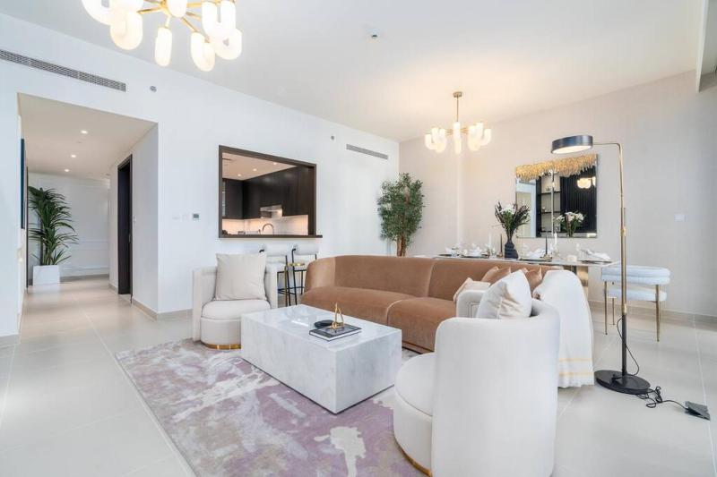 Цены на ON OFF HH-Downtown- Gorgeous, ultra luxurious 3BR &MAID в Дубае