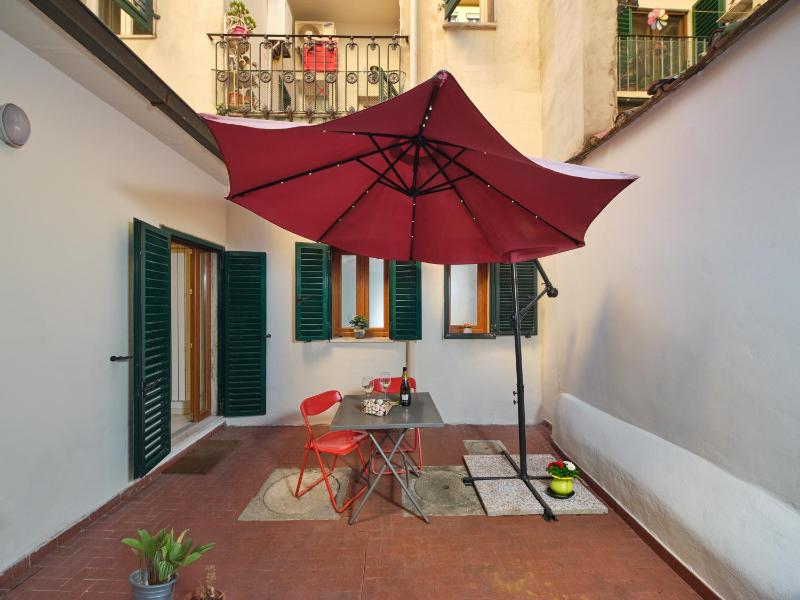 Appartamento Centro Storico Firenze Cosy apartament in Florence — отель с удобствами в Флоренции