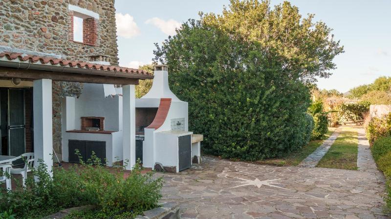 Acqua e Tramonto a Olbia - Lussuoso apt con piscina