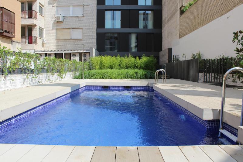 Hoom Apartments Juan Bravo — комфортный отель в Мадриде
