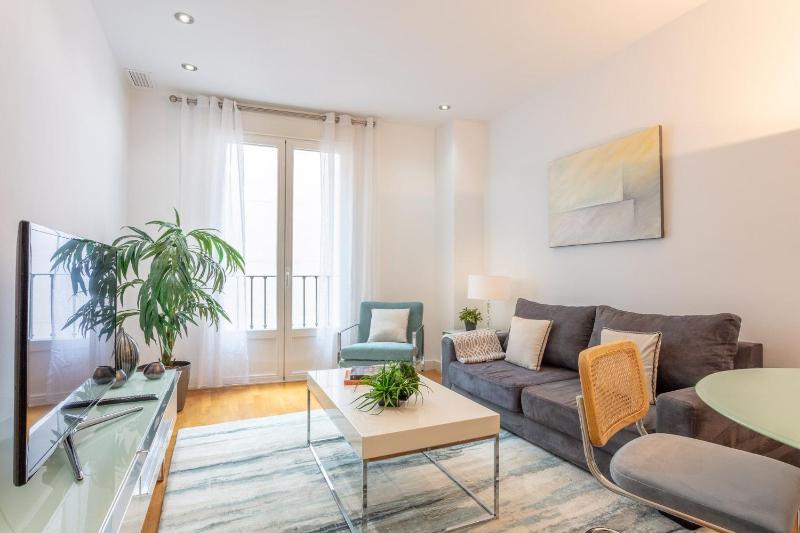 Apartamento Centro para 4 Plaza Mayor I — отель с удобным расположением в Мадриде