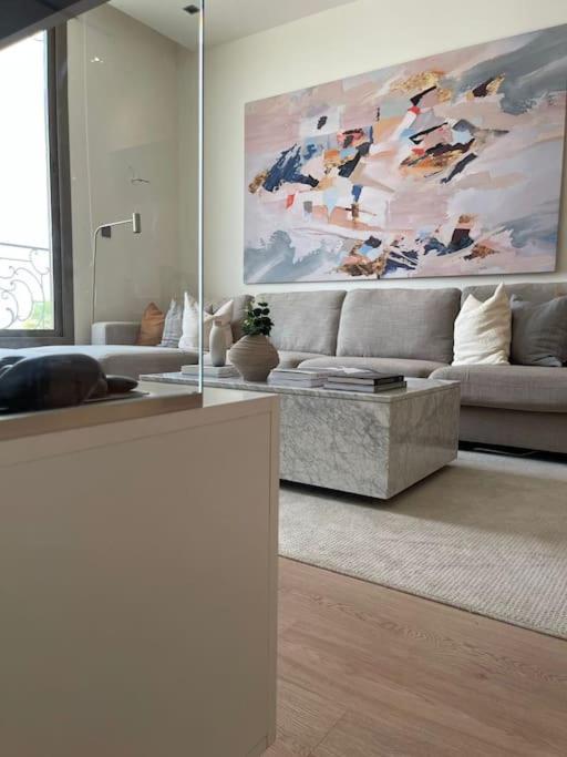Luxury Bohemian Apartment 3 bedrooms — отель с удобствами в Рияде