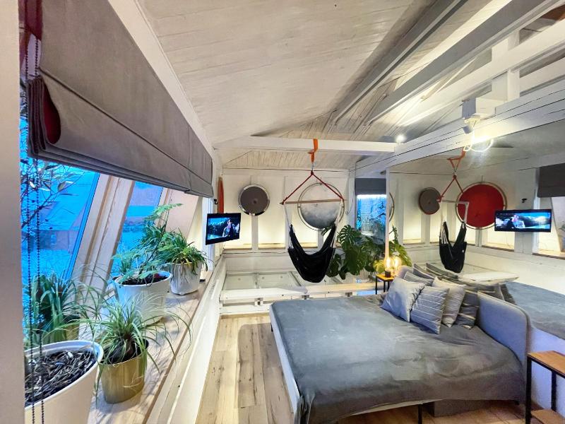 Цены на Matilda's lovely 2-bedroom house в Вильнюсе