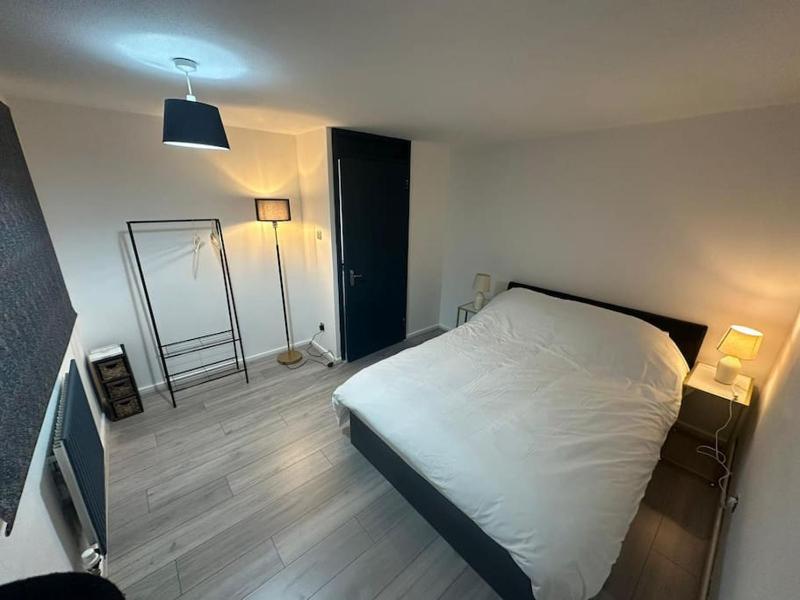 2 bedrooms apartment in Plaistow near tube to central London — отель в Лондоне, Соединенное Королевство