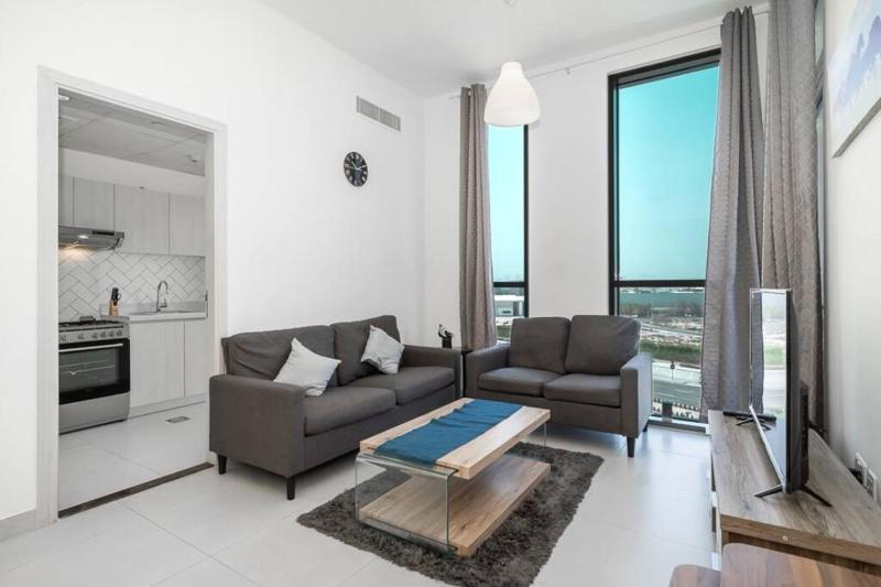 StoneTree - Cozy Fully-Furnished 1 BR — отель с удобствами в Дубае