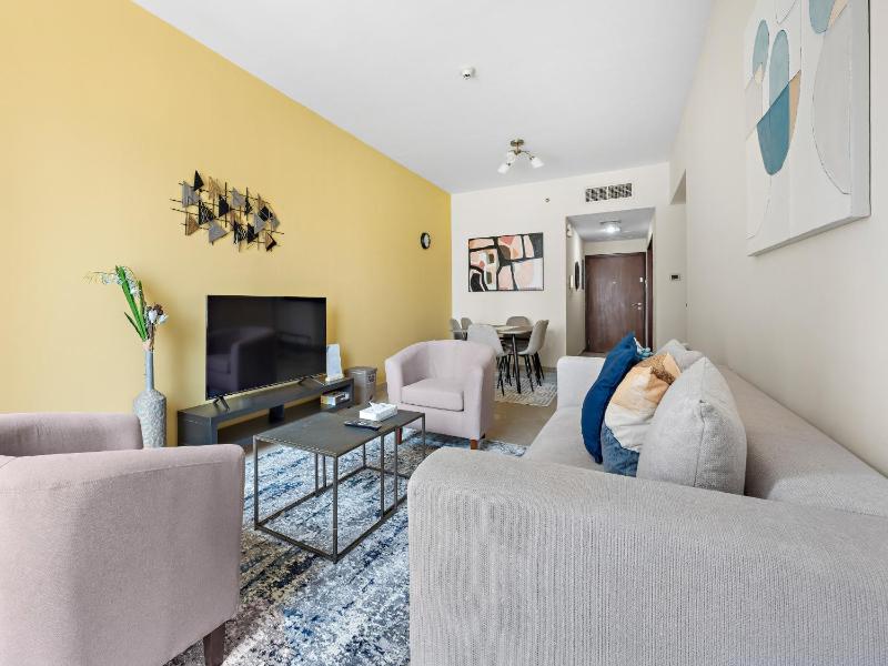 Цены на Brand New 1BDR In Icon Tower JLT 14 в Дубае
