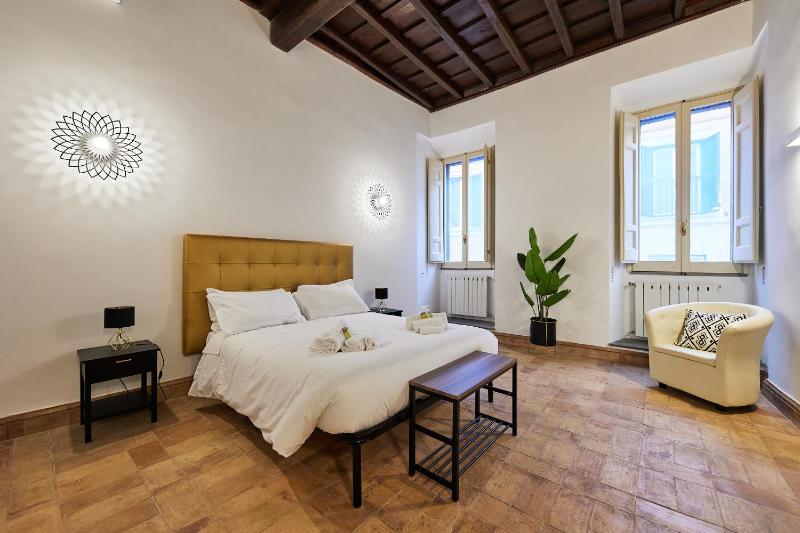 IFlat Magnificent flat near the Colosseum — отель в Риме, Италия