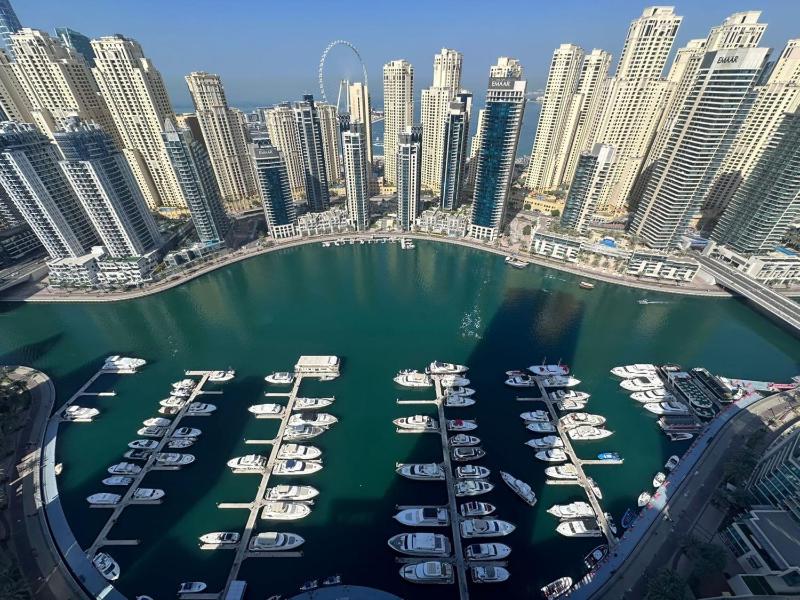 Luxurious 2Bedroom with Full Marina and Sea View in Vida Marina — забронировать отель в Дубае