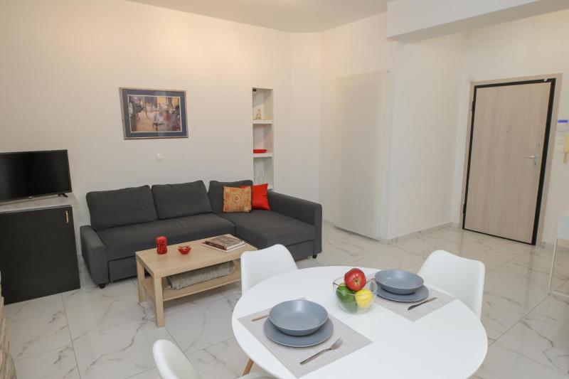 Athens' Heart Apartment — отель с удобствами в Афины