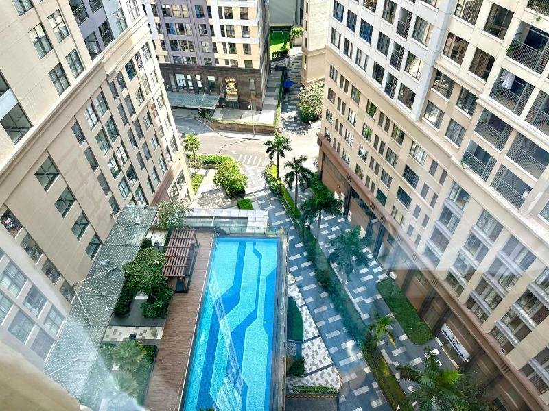 Цены на NEW Luxury 2 Bedroom Saigon Royal Condo 4 pax , Near District 1,Vietnam AP13 в Хошимине
