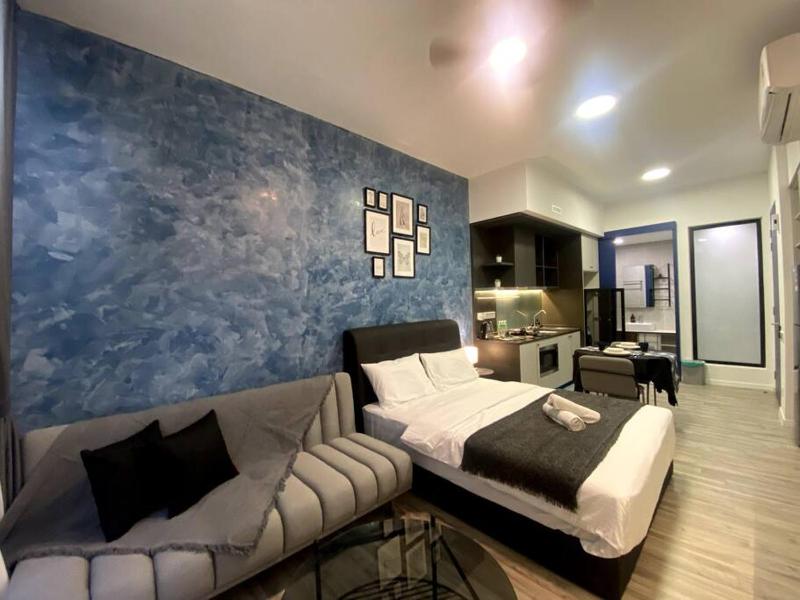 Stylish studio near Mid Valley — отель с удобствами в Куала-Лумпуре