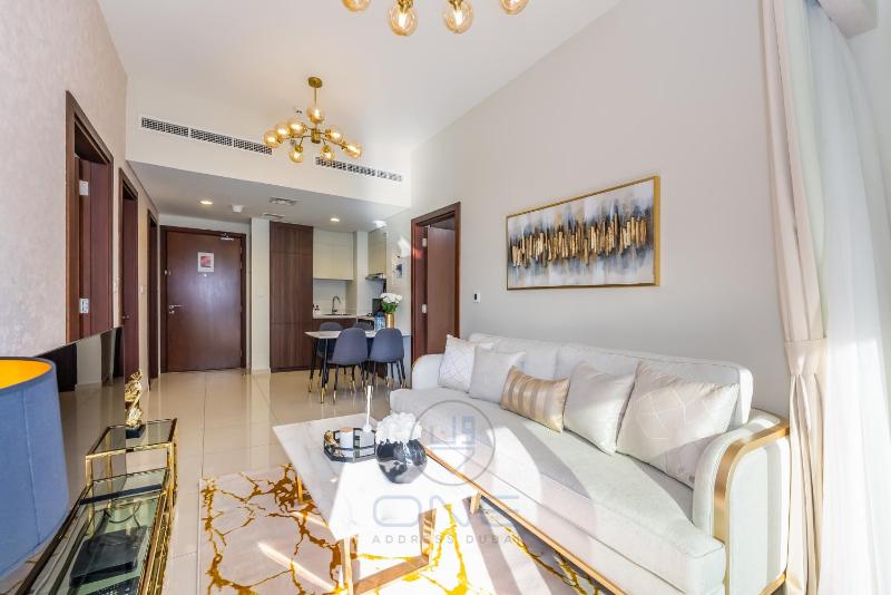 Elegant 2 BR @ near Downtown w/ Large Terrace & Canal View — отель в Дубае, Объединенные Арабские Эмираты