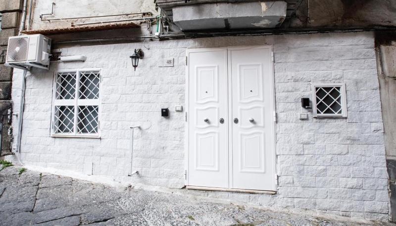 Цены на B&B le stanze di Aurora в Неаполе