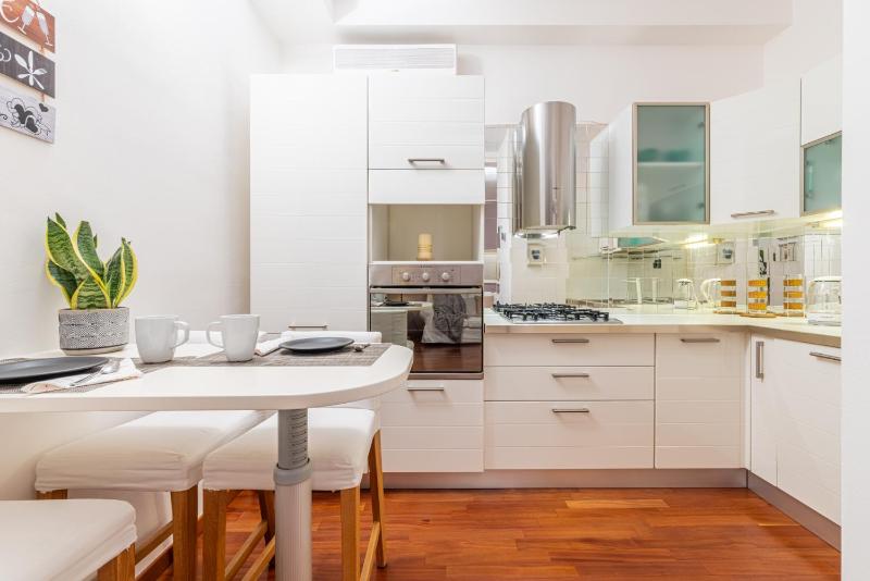 Cosy Apartment — отель с удобствами в Милане