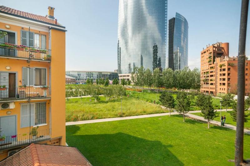 Free Wi-Fi - A/C - Vertical Tower - Garibaldi — отель в Милане, Италия