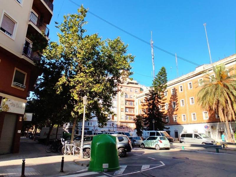 Acogedor Loft cerca a estacion tren_ calamocha_B — комфортный отель в Валенсии