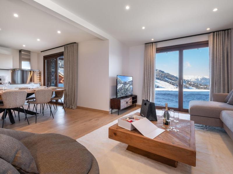 Цены на Spacieux appartement avec spa, 3 chambres, acces facile aux pistes a Courchevel Moriond - FR-1-563-143 в Куршевеле