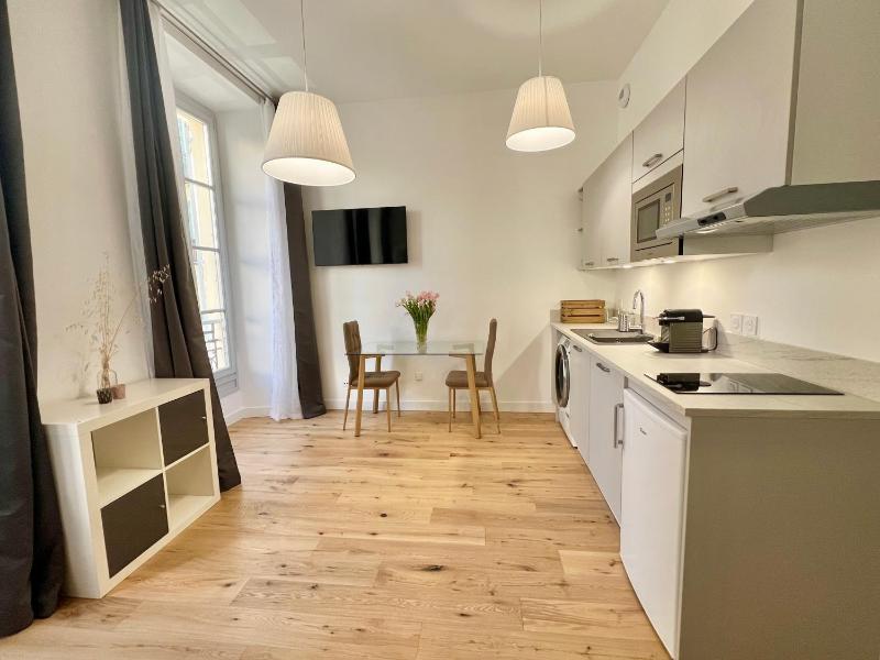 Confortable central Studio to discover Nice — отель с удобствами в Николь