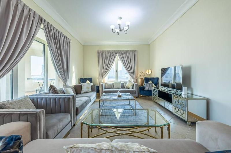 Fully Upgraded, Amazing 3 plus maid at the Palm — комфортный отель в Дубае