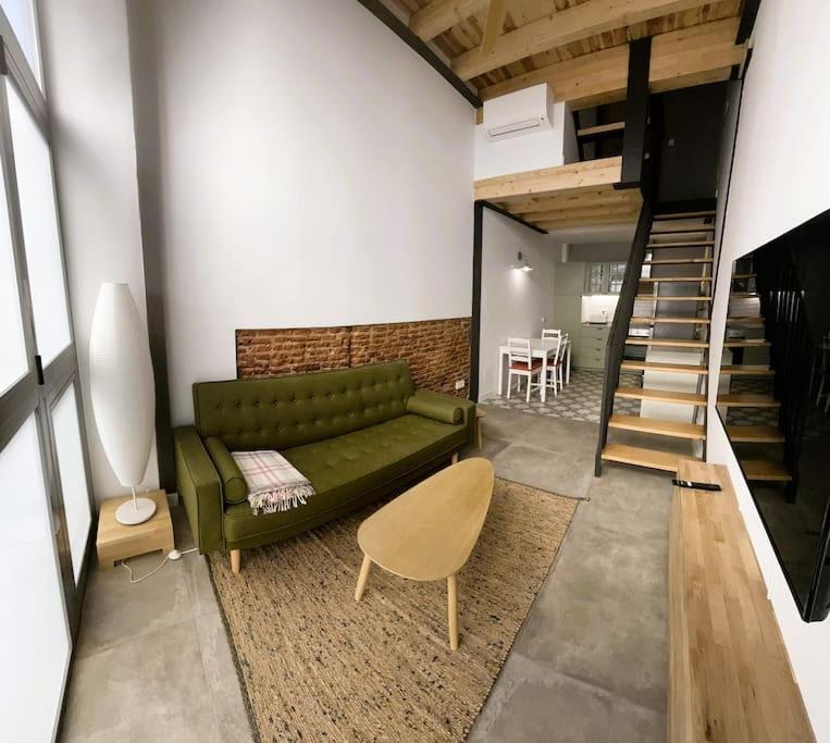 Stylish and Modern Loft in Madrid Centre — отель с удобным расположением в Мадриде