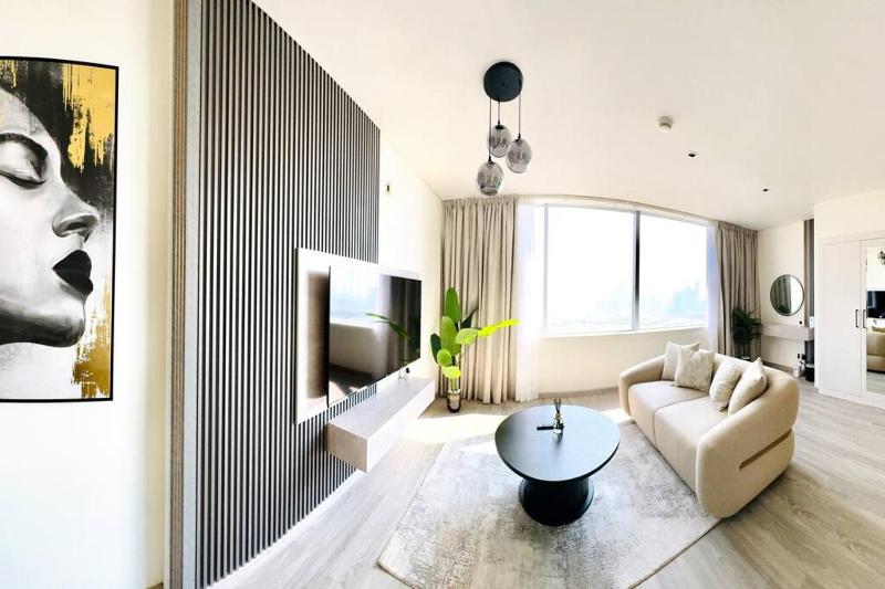 Amazing Modern Spacious Studio at Sky Gardens DIFC — отель с удобствами в Дубае