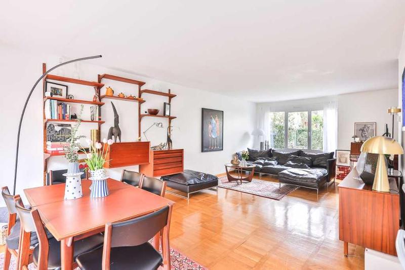 Charming house in a spacious setting — отель в Париже, Франция