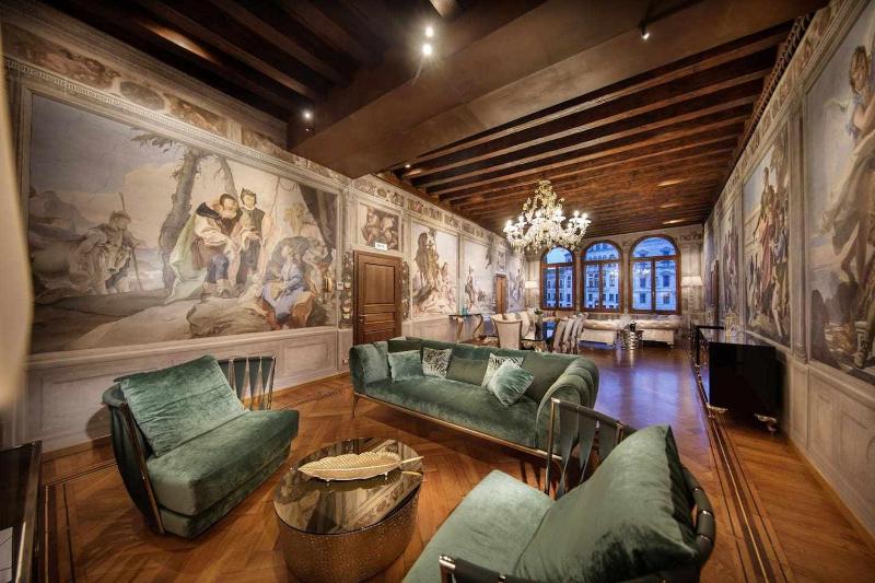 Do Leoni Apartments Venice — отель с удобным расположением в Венеции