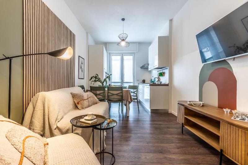 StayEasy Cavalcanti - 3 Bedrooms, 2 baths - Central Station — отель с удобствами в Милане