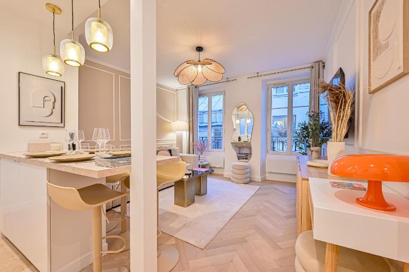 Suite Eiffel- Perfect location — отзывы гостей и цены