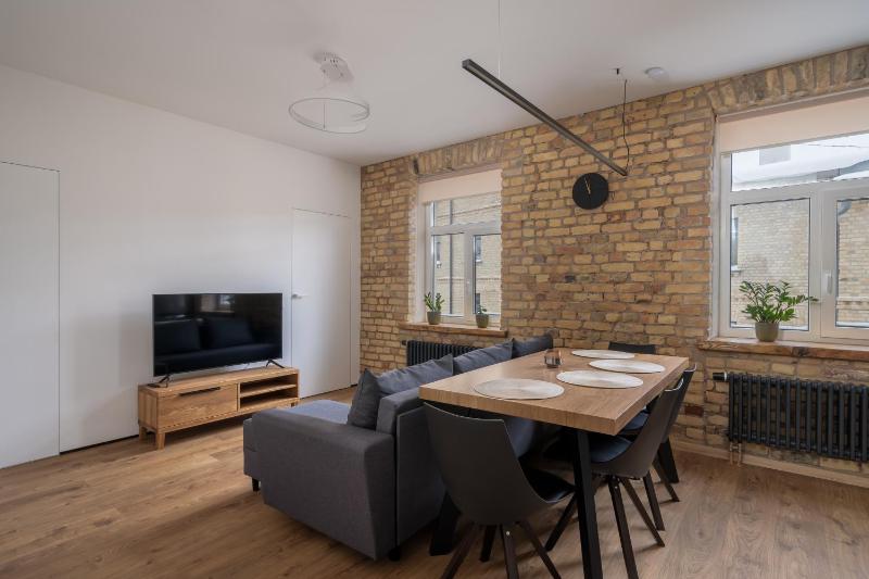 Цены на 2-bedroom Stabu 87A apartment в риге