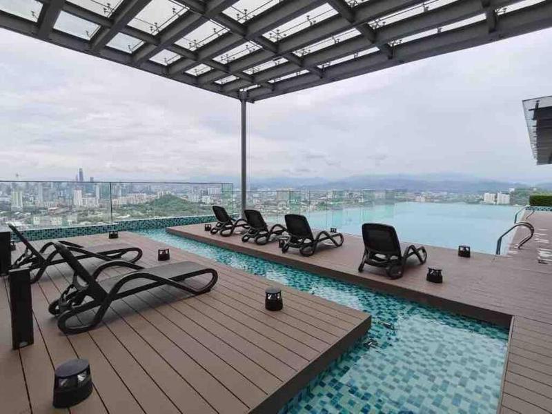 Daisy fafa Duplex Studio(MRT Station) EkoCheras KL — отель с удобным расположением в Куала-Лумпуре