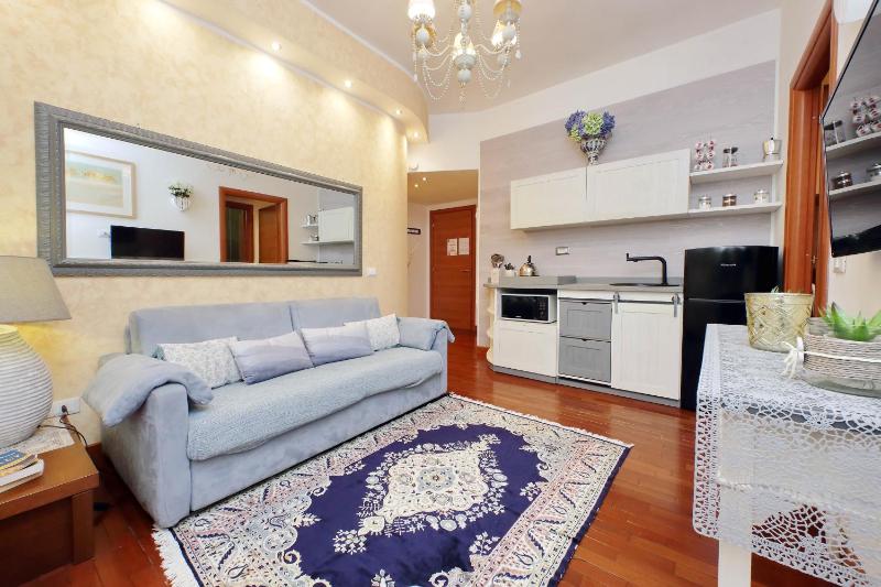 S. Peter 2 - Apartment with garden -50m from metro — отель в Риме, Италия