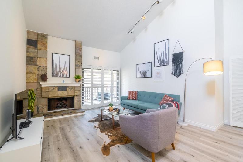 Playa Del Rey 2br near airport coffee shops LAX-1164 — отель с удобным расположением в Лос-Анджелесе