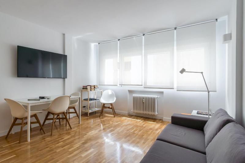 Bright and Cozy - 1Bedroom 1Bath - Las Letras — комфортный отель в Мадриде