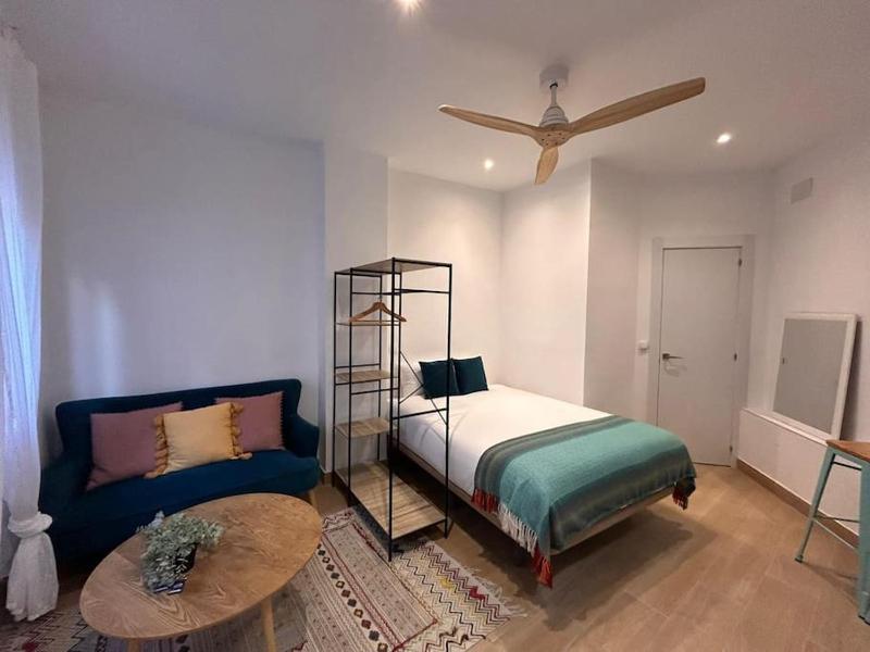 Ideal studio in Cuatro Caminos - Guipuzcoa — отель с удобным расположением в Мадриде