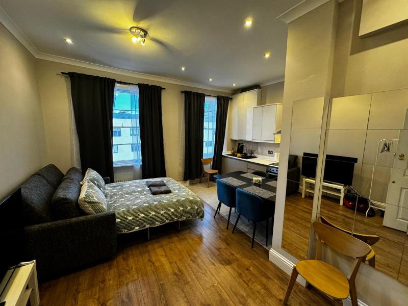 Cozy & Convenient 1 bed Pimlico, Victoria & Mayfair — отзывы гостей и цены