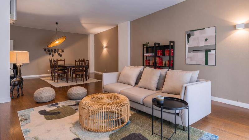 Цены на Classy 3BDR Property by LovelyStay в Лиссабоне