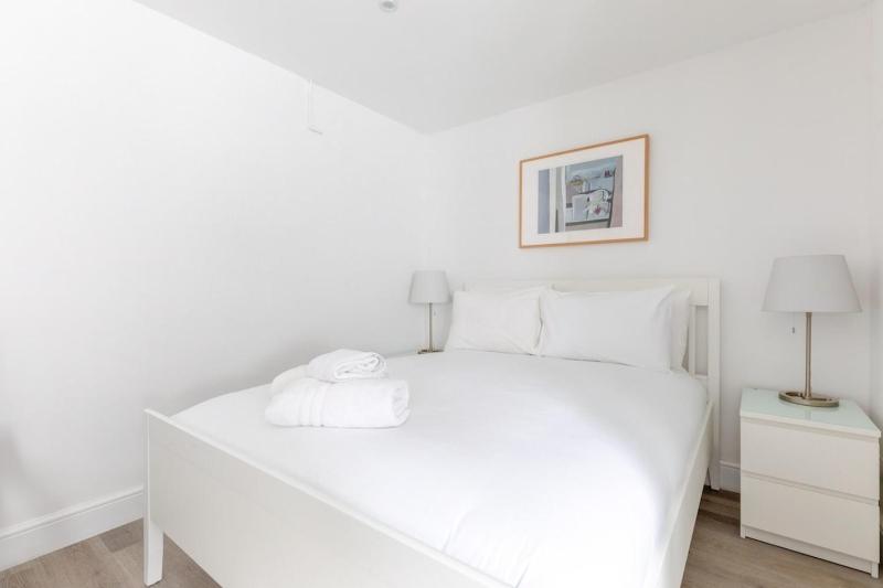 Sleek & Well-Connected Studio Flat Archway! — забронировать отель в Лондоне