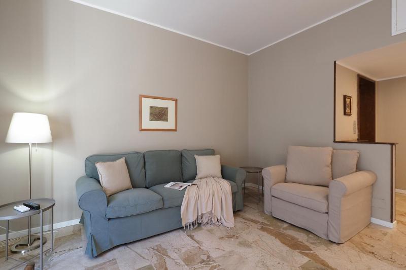 Contempora Apartments - Trilocale Arimondi 1 — отель с удобным расположением в Милане