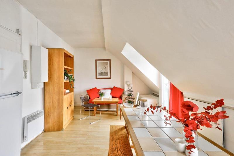 Charming 3-person apartment in the heart of the Marais — отель в Париже, Франция